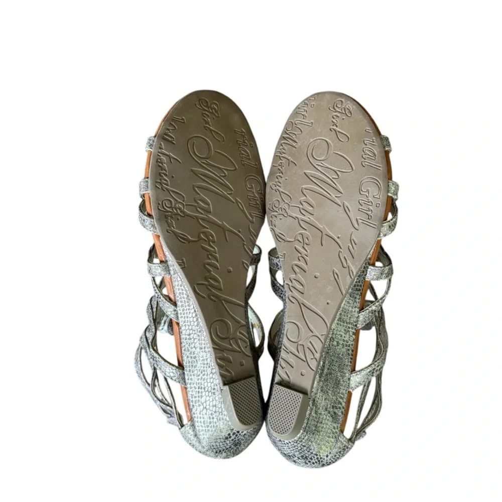 Material Girl Molive Zip Up Faux Snake Print Sandals Size 7.5